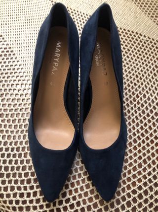 Zapatos de tacón MaryPaz azul marino
