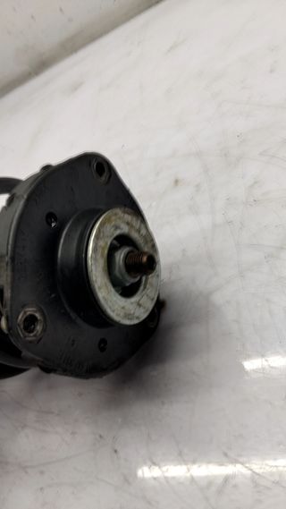 AMORTIGUADOR DELANTERO DERECHO VOLKSWAGEN POLO (9N1)