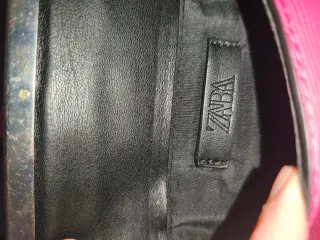 Bolso fucsia Zara con cartera