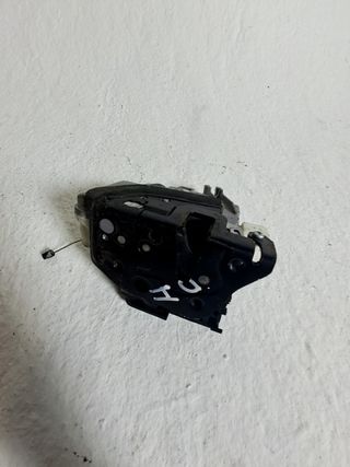 CERRADURA PUERTA DELANTERA IZQUIERDA SEAT LEON (1P1)