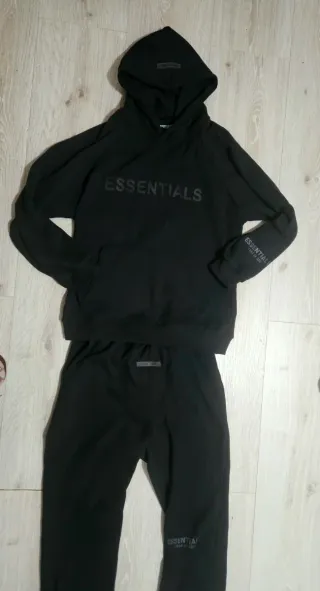 Chándal Essentials Negro