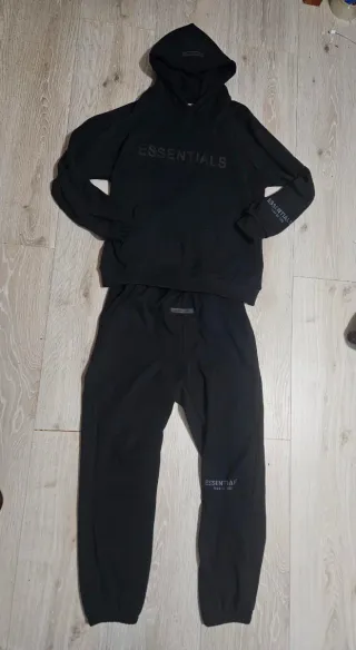 Chándal Essentials Negro