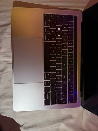 MacBook Pro 13 2019 per parti, FUNZIONANTE