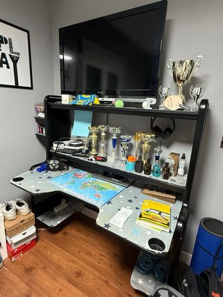 Escritorio Gaming IKEA Negro