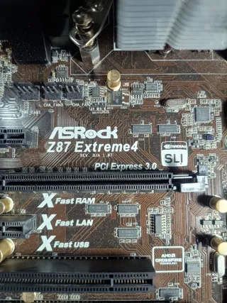 Placa Base ASRock Z87 Extreme4 + i7 + Disipador