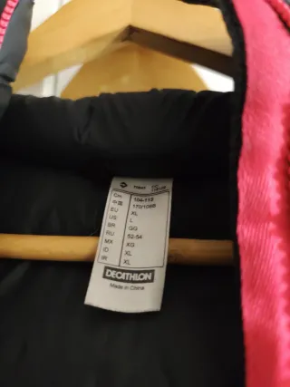 Cazadora negra acolchada Quechua