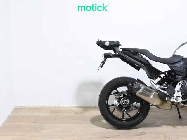 BMW F 900 XR