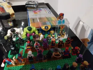 Lego Marvel/Fortnite Figure