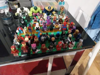 Lego Marvel/Fortnite Figure