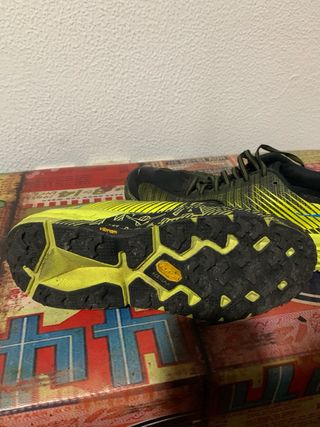 Hoka Speedgoat Zapatillas Running Negro Amarillo