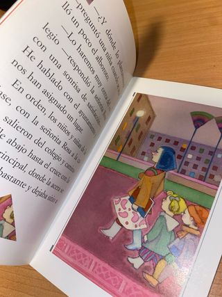 El árbol de la esquina (Leer es vivir / Dichoso...