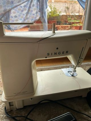 Máquina de coser Singer 6740