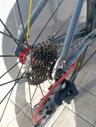 Bicicleta de carretera BH talla S