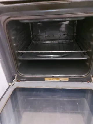 Horno y placa polivalente Edesa