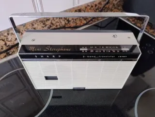 Radio Sharp BXG 370 Mini Transistor