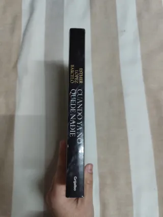 Cuando ya no quede nadie / When There Is No One...