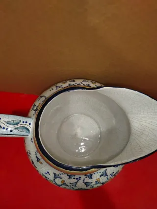 Jarrón de cerámica decorado