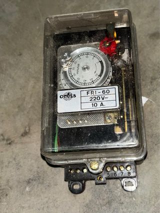 Reloj Temporizador FRI-60 220V 10A Desescarche.