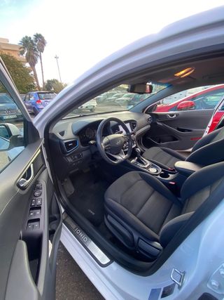 Hyundai IONIQ tecno 140cv hybrid