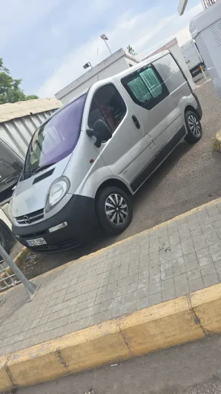 Opel Vivaro 2002