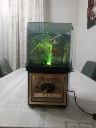 Reloj Cisnes con Lámpara Fibra Óptica