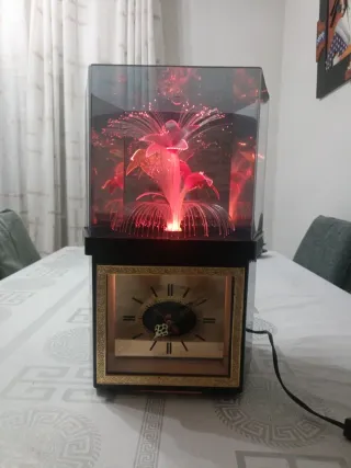 Reloj Cisnes con Lámpara Fibra Óptica