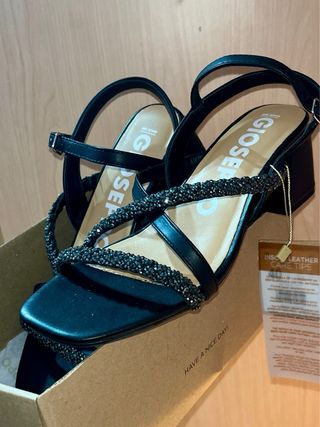 Sandalias Gioseppo de Piel Negras