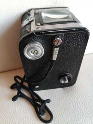 cámara Kodak Duaflex.