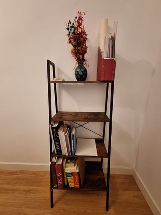 Estantería Vasagle Negra y Madera Oscura