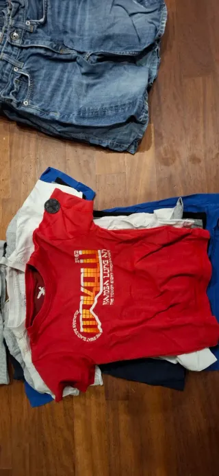 Scatola vestiti bimbo 4-6 anni