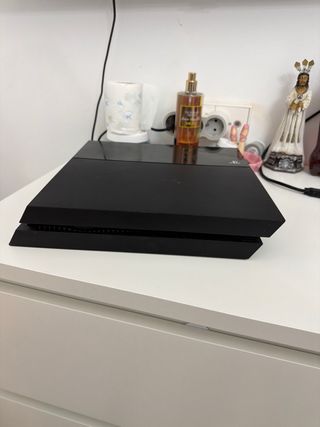 Console Playstation 4 Nera