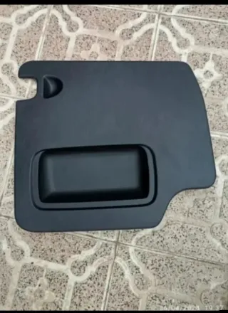 Paneles Traseros Renault Trafic