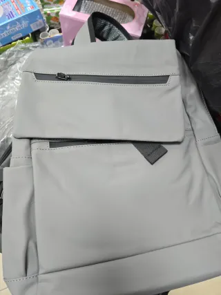 Mochila moderna e impermeable