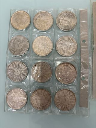 Lote Reproducciones Monedas Históricas y Zodiac