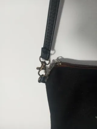 Bolso terciopelo negro con estrella plateada