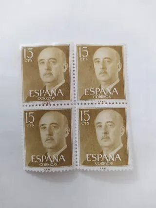 4 Sellos España 15 cts Franco