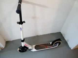 Patinete Oxelo blanco