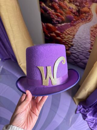Sombrero Willy Wonka Morado con W Dorada