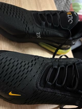 Tenis Nike Air 270 Negro y Verde