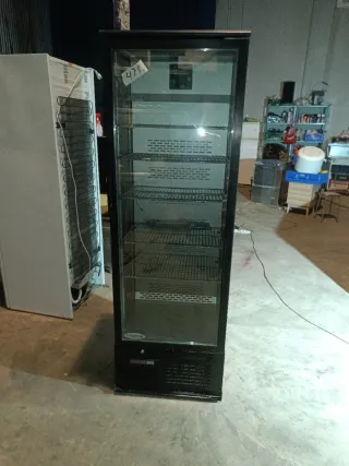 Nevera expositora postres/bebidas