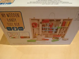 Maletín de madera con herramientas para niños
