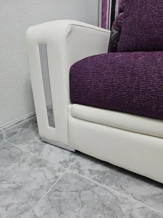 Sofá Chaiselongue Morado y Blanco