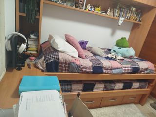 Dormitorio juvenil casi sin usar