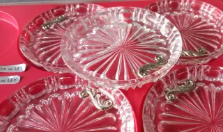 Caja de 6 Ceniceros de cristal con plata de ley