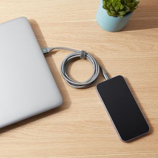 Amazon Basics - Verbindungskabel USB-A auf Lightni