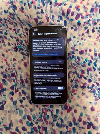 iPhone 13 Rosa 128GB 77% Batteria