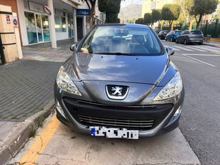 Peugeot 308 2011