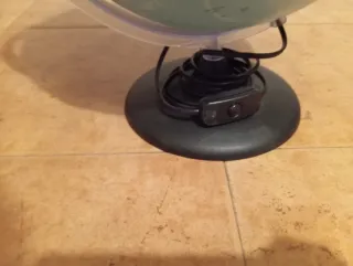 Globo terráqueo con luz