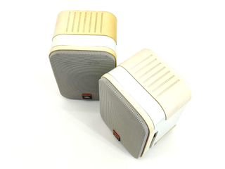 E1796225-0 Altavoces JBL Control 1 Pro