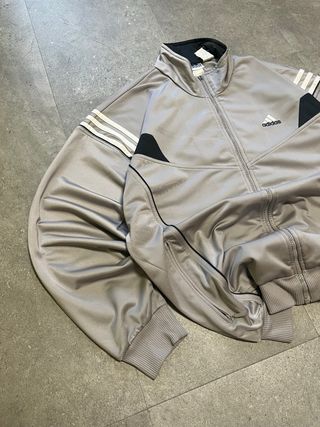 Chaqueta Adidas Vintage Gris y Negra